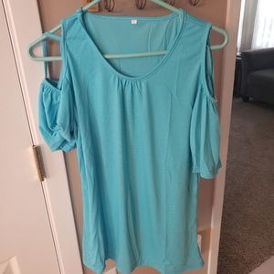 Womans  cold shoulder shirt